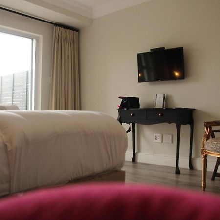 קייפטאון Thyme Wellness Spa And Guesthouse מראה חיצוני תמונה