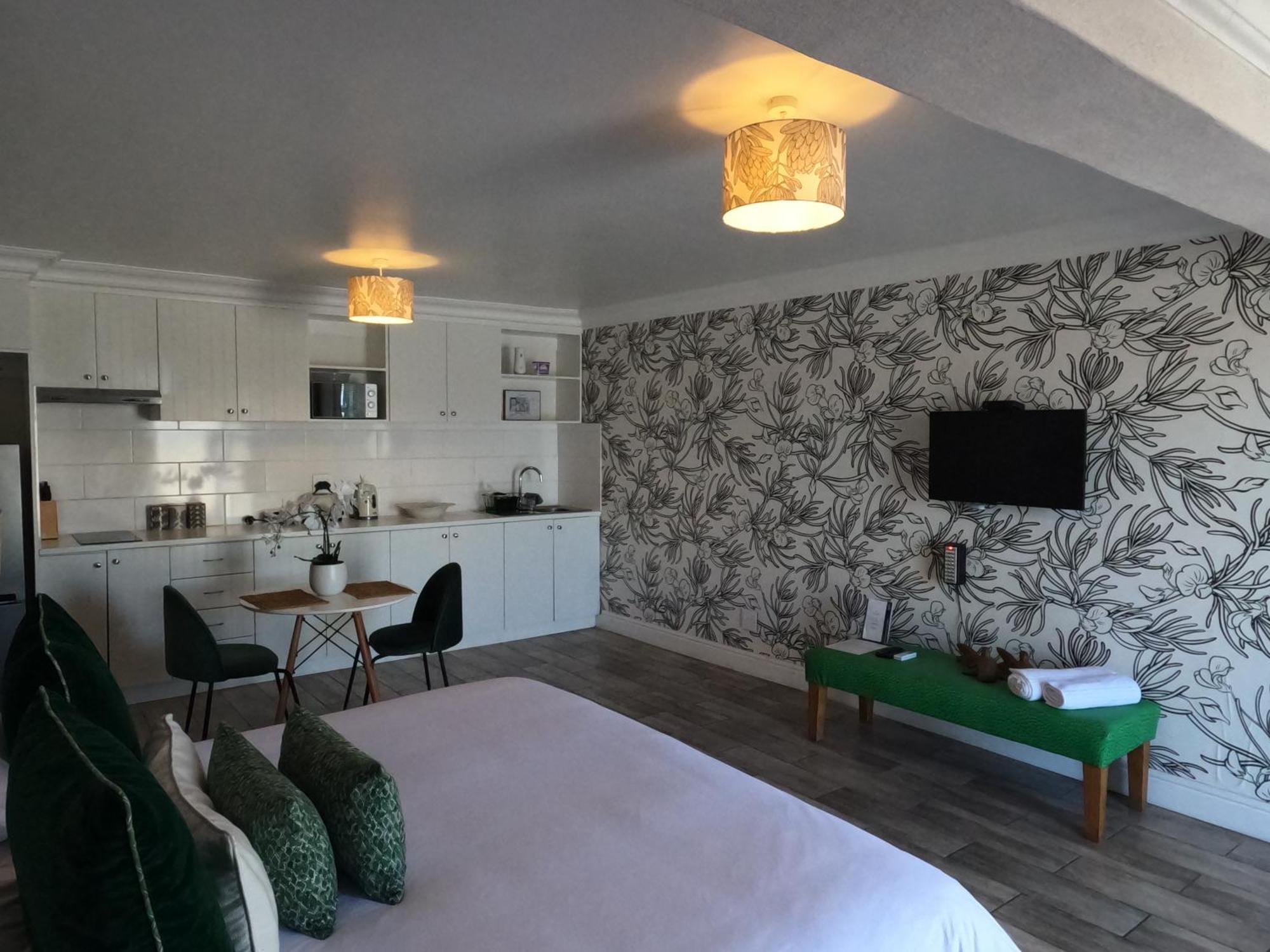 קייפטאון Thyme Wellness Spa And Guesthouse מראה חיצוני תמונה